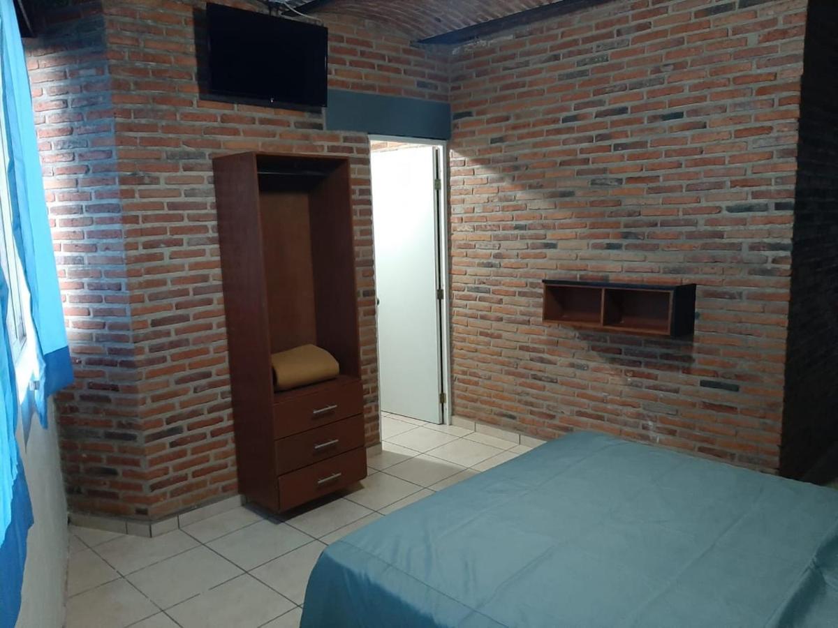Hotel Hcm Guadalajara Extérieur photo